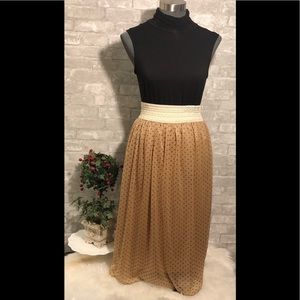 Metro Ware Maxi Skirt Goldtone with Swiss Style Dots Size Medium